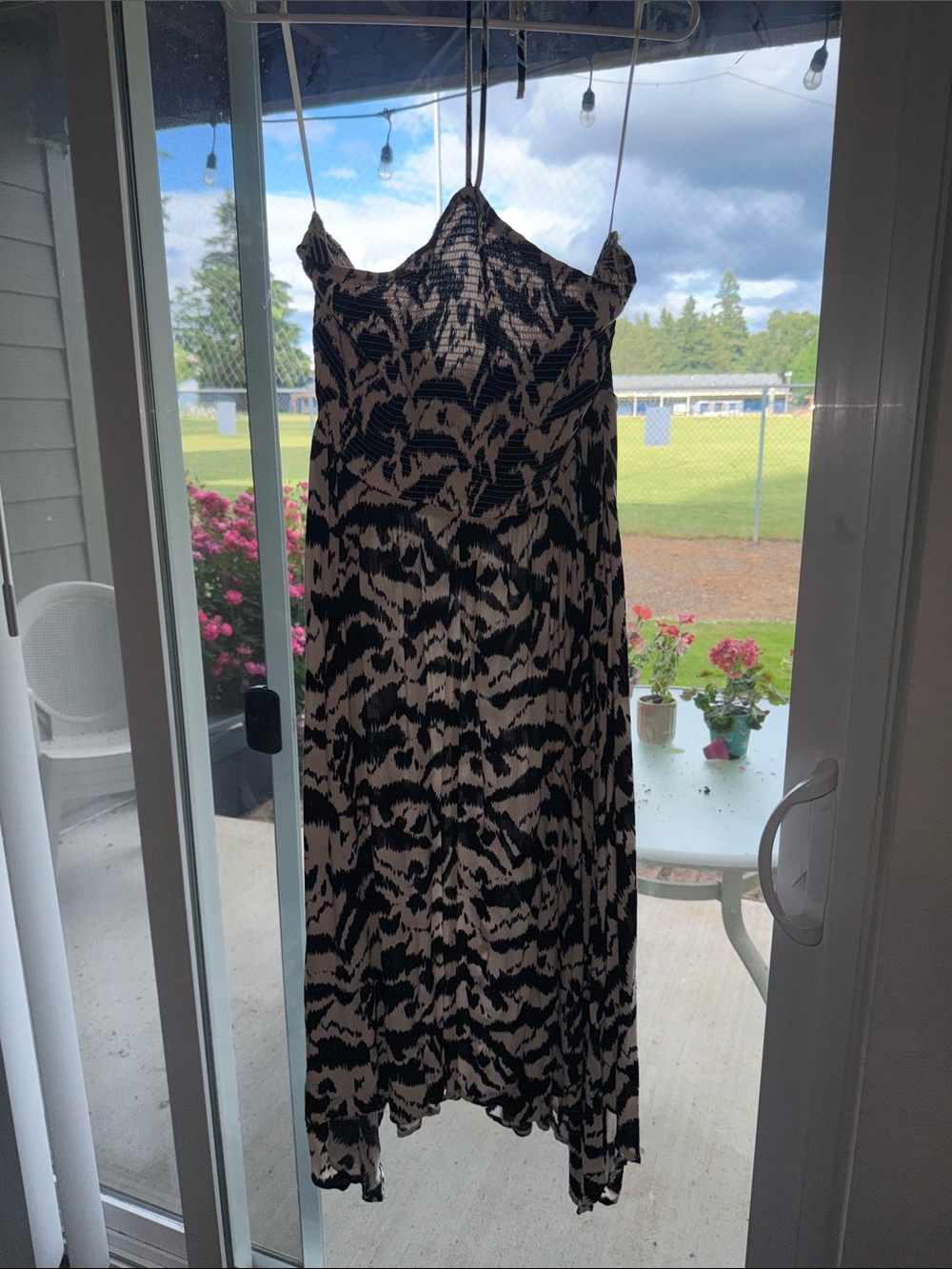 Black & Off-White Patterned Maxi Dress with Pockets & Thin Tie Around Neck Top